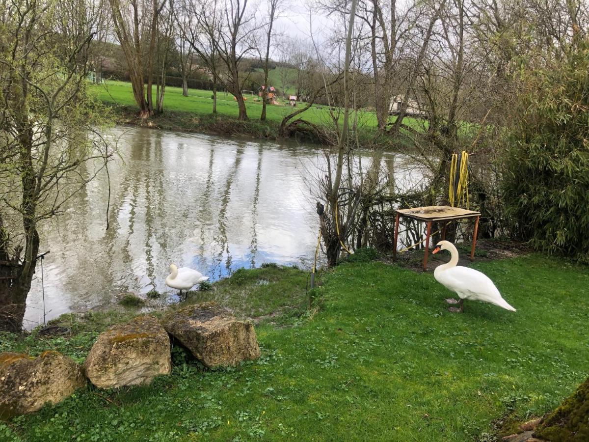 Tiny House Detente Nature La Maison Du Pecheur Pulligny Eksteriør billede